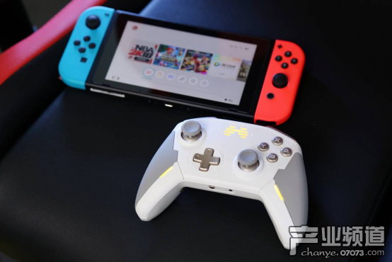 北通宙斯switch唯一精英手柄 怪物猎人崛起NS玩家必备
