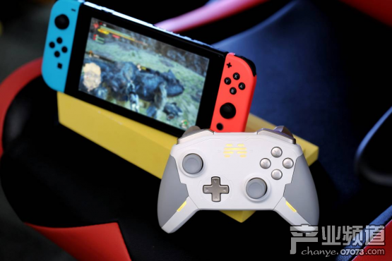 北通宙斯switch唯一精英手柄 怪物猎人崛起NS玩家必备