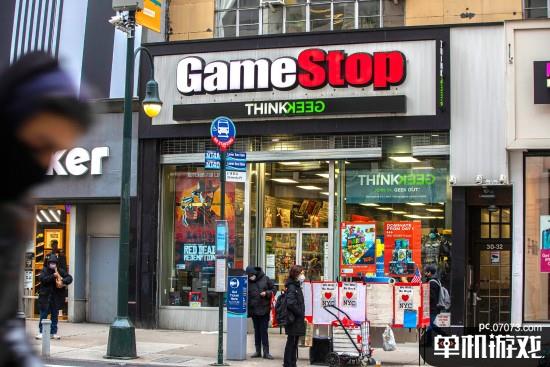 零售商GameStopCEO今夏离职 获1.79亿美元额外收入