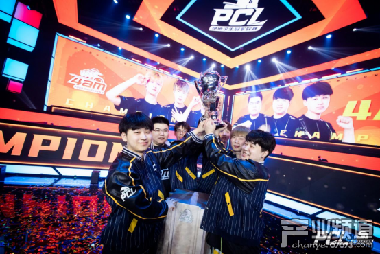 须知少年志凌云 4AM战队荣获2021PCL春季赛总冠军！
